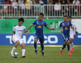 Tuan Anh and his teammates have achieved great results after 5 years playing in V-League Tuan Anh and his teammates have achieved great results after 5 years playing in V-League