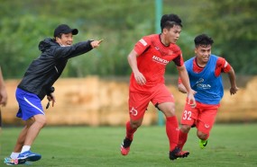 Park's assistant got angry: 'Use your head' Park's assistant got angry: 'Use your head'
