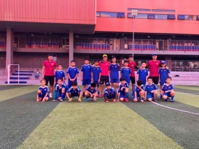 Cong Vinh introduces young talents to Vietnamese football Cong Vinh introduces young talents to Vietnamese football