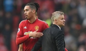 HLV Solskjaer ‘gây khó dễ’ Roma cho thương vụ Smalling HLV Solskjaer ‘gây khó dễ’ Roma cho thương vụ Smalling