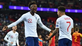 HLV Southgate: 'Tiền đạo hụt của Man Utd sẽ được quay lại Đội tuyển Anh' HLV Southgate: 'Tiền đạo hụt của Man Utd sẽ được quay lại Đội tuyển Anh'