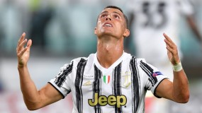 Ronaldo: 'Xét nghiệm PCR chết tiệt' Ronaldo: 'Xét nghiệm PCR chết tiệt'