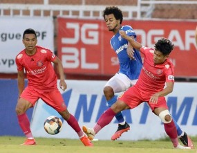 Đánh bại Than Quảng Ninh, Sài Gòn FC 'ủ mưu' tranh ngôi vô địch Đánh bại Than Quảng Ninh, Sài Gòn FC 'ủ mưu' tranh ngôi vô địch