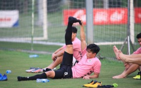 VFF lên tiếng về trường hợp chấn thương của Đoàn Văn Hậu, yêu cầu ngừng triệu tập lên tuyển VFF lên tiếng về trường hợp chấn thương của Đoàn Văn Hậu, yêu cầu ngừng triệu tập lên tuyển