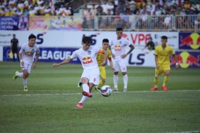 HAGL sở hữu số lần hưởng penalty nhiều nhất V League khiến các đội bóng phát hờn HAGL sở hữu số lần hưởng penalty nhiều nhất V League khiến các đội bóng phát hờn