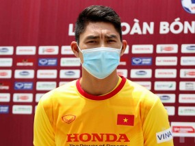 Lần đầu lên tuyển, thủ môn Sài Gòn thừa nhận kém xa so với Văn Lâm, Tấn Trường Lần đầu lên tuyển, thủ môn Sài Gòn thừa nhận kém xa so với Văn Lâm, Tấn Trường