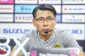 HLV Tan Cheng Hoe: 'Malaysia đã quên đi thất bại 0-10 trước UAE' HLV Tan Cheng Hoe: 'Malaysia đã quên đi thất bại 0-10 trước UAE'
