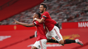 Đá nửa mùa cho Man Utd, Bruno Fernandes ẵm luôn giải 'Cầu thủ xuất sắc nhất năm' Đá nửa mùa cho Man Utd, Bruno Fernandes ẵm luôn giải 'Cầu thủ xuất sắc nhất năm'