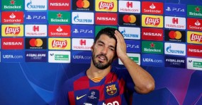 Suarez bị phát hiện gian lận thi cử, cảnh sát phải vào cuộc điều tra Suarez bị phát hiện gian lận thi cử, cảnh sát phải vào cuộc điều tra