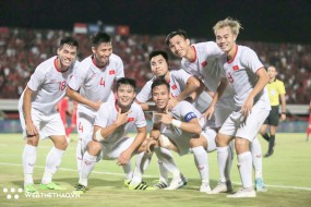 Nóng: Đội tuyển Quốc gia 'đấu' U22 Việt Nam: Quang Hải tranh tài cùng Hai Long Nóng: Đội tuyển Quốc gia 'đấu' U22 Việt Nam: Quang Hải tranh tài cùng Hai Long