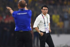 Hít khói ĐT Việt Nam trên BXH FIFA, HLV Malaysia cố tỏ ra không quan tâm Hít khói ĐT Việt Nam trên BXH FIFA, HLV Malaysia cố tỏ ra không quan tâm