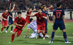 BXH FIFA tháng 12/2020: ĐT Việt Nam bỏ xa Thái Lan 18 bậc, chễm chệ ngôi đầu Đông Nam Á BXH FIFA tháng 12/2020: ĐT Việt Nam bỏ xa Thái Lan 18 bậc, chễm chệ ngôi đầu Đông Nam Á