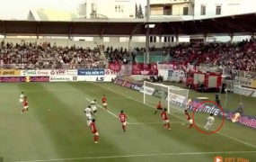VIDEO: Văn Toàn đi bóng hay hơn cả Messi, loại bỏ toàn bộ hàng phòng ngự của TP.HCM VIDEO: Văn Toàn đi bóng hay hơn cả Messi, loại bỏ toàn bộ hàng phòng ngự của TP.HCM