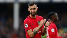 Thi đấu ấn tượng, Bruno Fernandes giành danh hiệu cá nhân đầu tiên tại nước Anh Thi đấu ấn tượng, Bruno Fernandes giành danh hiệu cá nhân đầu tiên tại nước Anh