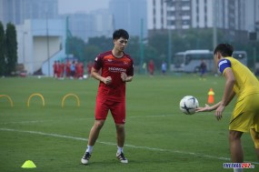 Dinh Trong disappointed to hear his unrecovered injury Dinh Trong disappointed to hear his unrecovered injury