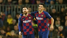 Tiết lộ: Ronaldo suýt trở thành đồng đội của Messi tại Barcelona Tiết lộ: Ronaldo suýt trở thành đồng đội của Messi tại Barcelona