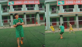 Phan Văn Đức thất bại trước đàn anh Nguyên Mạnh trong bộ môn lạ Phan Văn Đức thất bại trước đàn anh Nguyên Mạnh trong bộ môn lạ