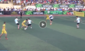 VIDEO: Hoàng Đức và những pha xử lý ở đẳng cấp cao tại giải phủi HPL VIDEO: Hoàng Đức và những pha xử lý ở đẳng cấp cao tại giải phủi HPL