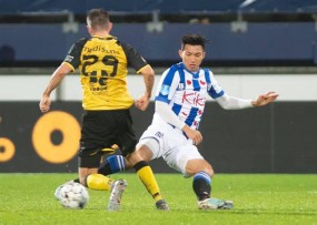 Sếp lớn Thái League: 'Heerenveen đã làm hại cầu thủ giỏi như Văn Hậu' Sếp lớn Thái League: 'Heerenveen đã làm hại cầu thủ giỏi như Văn Hậu'