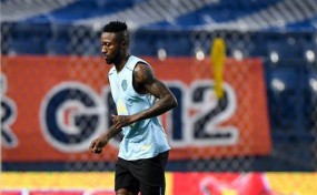 'Vua dội bom' V.League tiết lộ lý do bật bãi khỏi Buriram United chỉ sau 2 tháng 'Vua dội bom' V.League tiết lộ lý do bật bãi khỏi Buriram United chỉ sau 2 tháng