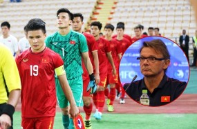 HLV Troussier: 'Bóng đá Việt Nam cần 100 cầu thủ cho mục tiêu World Cup 2026' HLV Troussier: 'Bóng đá Việt Nam cần 100 cầu thủ cho mục tiêu World Cup 2026'