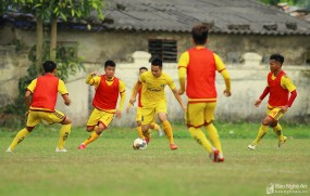 Trở lại sau dịch, Phan Văn Đức bị lu mờ bởi sao U19 Việt Nam Trở lại sau dịch, Phan Văn Đức bị lu mờ bởi sao U19 Việt Nam