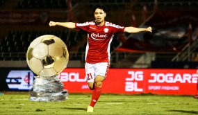 BLV Quang Huy: 'Công Phượng có thể giành Quả bóng vàng 2020' BLV Quang Huy: 'Công Phượng có thể giành Quả bóng vàng 2020'