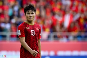 BLV Anh Ngọc: 'Quang Hải không xứng đáng giành Quả bóng bạc 2019' BLV Anh Ngọc: 'Quang Hải không xứng đáng giành Quả bóng bạc 2019'