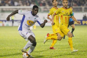 Ngoại binh Hà Nội FC tuyên bố 'phũ' trước đại chiến với đội bóng cũ HAGL Ngoại binh Hà Nội FC tuyên bố 'phũ' trước đại chiến với đội bóng cũ HAGL