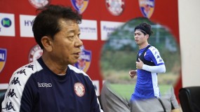 HLV TPHCM: 'Thiếu vắng Công Phượng không phải là điều đáng lo' HLV TPHCM: 'Thiếu vắng Công Phượng không phải là điều đáng lo'