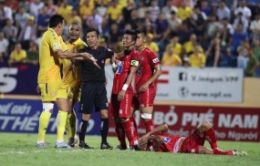 VFF làm việc để chấn chỉnh lại công tác trọng tài tại V-League 2020 VFF làm việc để chấn chỉnh lại công tác trọng tài tại V-League 2020