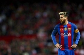 Barca hỗn loạn, Messi hóa 'tầm thường' dưới thời HLV Quique Setien Barca hỗn loạn, Messi hóa 'tầm thường' dưới thời HLV Quique Setien