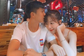 Vợ lo lắng sinh non, Phan Văn Đức dặn dò đầy tình cảm Vợ lo lắng sinh non, Phan Văn Đức dặn dò đầy tình cảm
