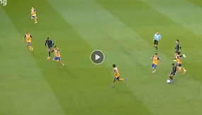 VIDEO: Messi Thái trình diễn màn solo và chọc khe đẳng cấp VIDEO: Messi Thái trình diễn màn solo và chọc khe đẳng cấp