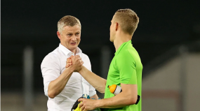 HLV Solskjaer nói lời đặc biệt về siêu thủ môn của Copenhagen HLV Solskjaer nói lời đặc biệt về siêu thủ môn của Copenhagen
