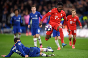 Sao trẻ Bayern mừng rơn, khoe bố mẹ sắp được đối đầu với thần tượng Messi Sao trẻ Bayern mừng rơn, khoe bố mẹ sắp được đối đầu với thần tượng Messi