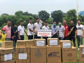Văn Hậu và Quang Hải tiếp bước Văn Toàn với nghĩa cử cao đẹp Văn Hậu và Quang Hải tiếp bước Văn Toàn với nghĩa cử cao đẹp