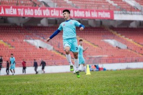 VIDEO: HLV U19 Việt Nam ấn tượng với cầu thủ Hải Phòng VIDEO: HLV U19 Việt Nam ấn tượng với cầu thủ Hải Phòng