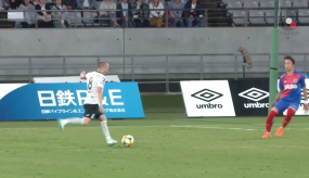 VIDEO: Ở tuổi 36, Iniesta vẫn tạo nên những siêu phẩm khiến CĐV Nhật Bản trầm trồ VIDEO: Ở tuổi 36, Iniesta vẫn tạo nên những siêu phẩm khiến CĐV Nhật Bản trầm trồ