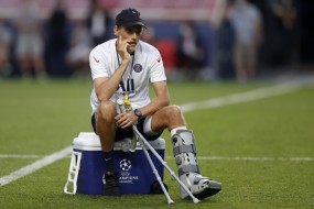 Thiên vị Neymar, HLV Tuchel bị cầu thủ PSG khinh thường Thiên vị Neymar, HLV Tuchel bị cầu thủ PSG khinh thường