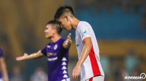 Liên tục mắc lỗi, cựu đội trưởng U20 Việt Nam vẫn được HLV khen chơi tốt Liên tục mắc lỗi, cựu đội trưởng U20 Việt Nam vẫn được HLV khen chơi tốt