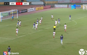 VIDEO: Dàn xếp như SGK, cựu sao U23 Việt Nam volley đẳng cấp cháy lưới Viettel VIDEO: Dàn xếp như SGK, cựu sao U23 Việt Nam volley đẳng cấp cháy lưới Viettel