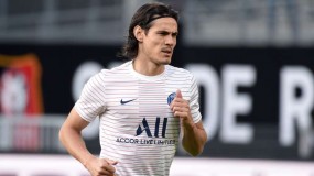 Vừa tới MU, Cavani đã tính chuyện chuyển sang đội khác thi đấu Vừa tới MU, Cavani đã tính chuyện chuyển sang đội khác thi đấu