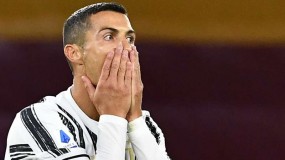 Vừa dính Covid-19, Ronaldo lại phải đối mặt với nguy cơ hầu tòa Vừa dính Covid-19, Ronaldo lại phải đối mặt với nguy cơ hầu tòa