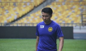 HLV Malaysia: 'Nhìn ĐT Việt Nam và các đội tuyển đối thủ mà tôi thấy ghen tị' HLV Malaysia: 'Nhìn ĐT Việt Nam và các đội tuyển đối thủ mà tôi thấy ghen tị'