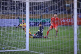 VIDEO Top 5 pha cứu thua hay nhất vòng 1 V-League: Nguyên Mạnh lại khiến thầy Park tiếc nuối VIDEO Top 5 pha cứu thua hay nhất vòng 1 V-League: Nguyên Mạnh lại khiến thầy Park tiếc nuối