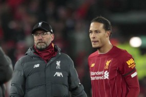 Hết cửa vô địch, HLV Klopp vẫn khiến cả nước Anh ngã ngửa với thống kê siêu dị về hàng thủ Hết cửa vô địch, HLV Klopp vẫn khiến cả nước Anh ngã ngửa với thống kê siêu dị về hàng thủ