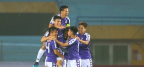 BTC V.League cho phép đội chủ nhà sử dụng lợi thế đặc biệt, không có khán giả mà đá vẫn 'sung' BTC V.League cho phép đội chủ nhà sử dụng lợi thế đặc biệt, không có khán giả mà đá vẫn 'sung'