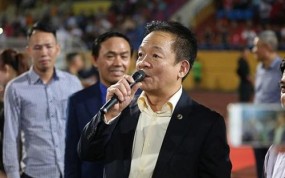 Chưa thể cải tạo Hàng Đẫy, bầu Hiển đầu tư cực 'khủng' vào SVĐ An Giang Chưa thể cải tạo Hàng Đẫy, bầu Hiển đầu tư cực 'khủng' vào SVĐ An Giang