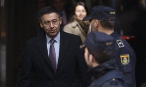 Cựu chủ tịch Bartomeu bị bắt, lãnh đạo Barcelona đẩy nhanh quá trình điều tra Cựu chủ tịch Bartomeu bị bắt, lãnh đạo Barcelona đẩy nhanh quá trình điều tra